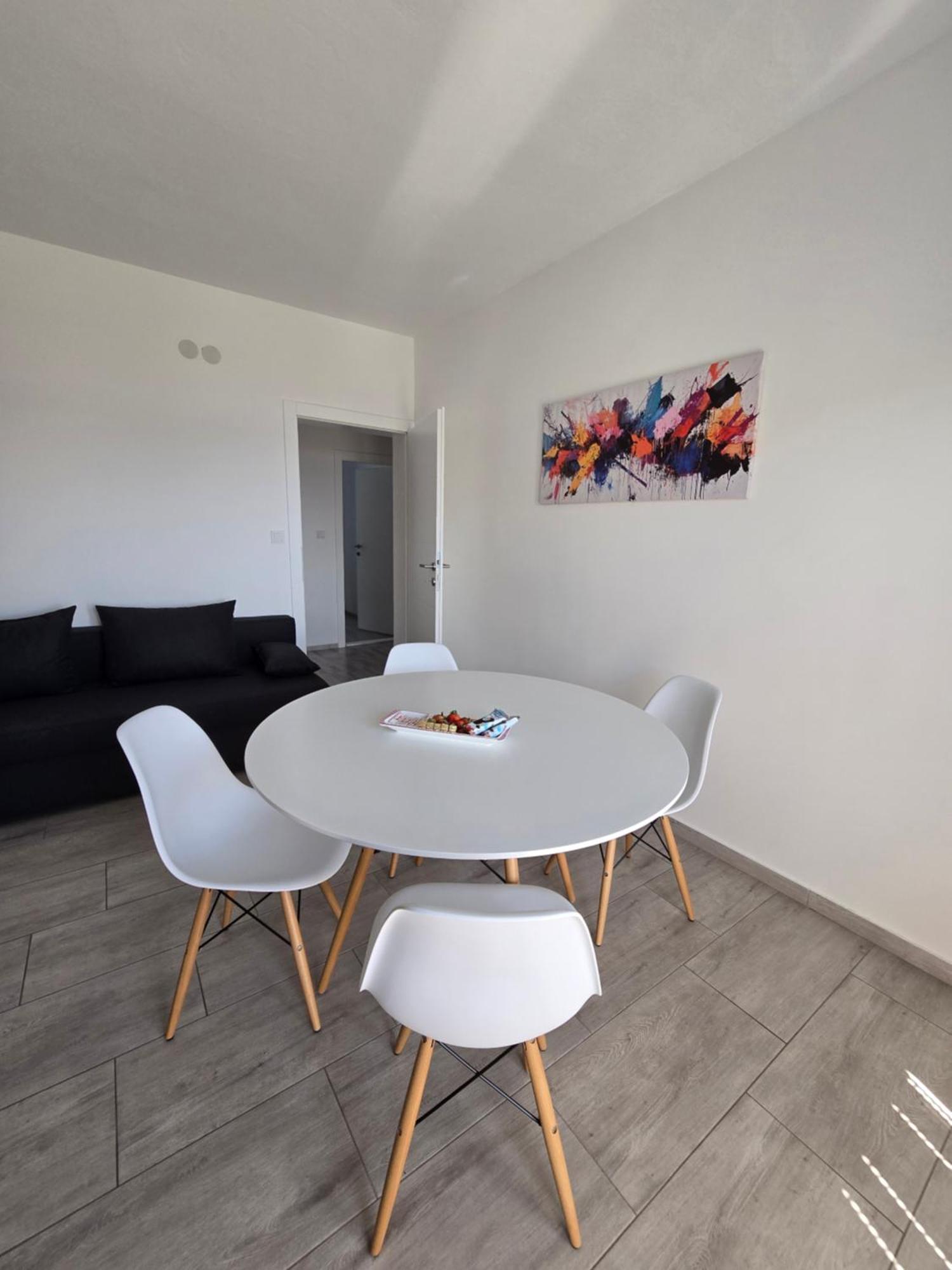 Apartment Ante And Dijana Стариград-Пакленица Экстерьер фото